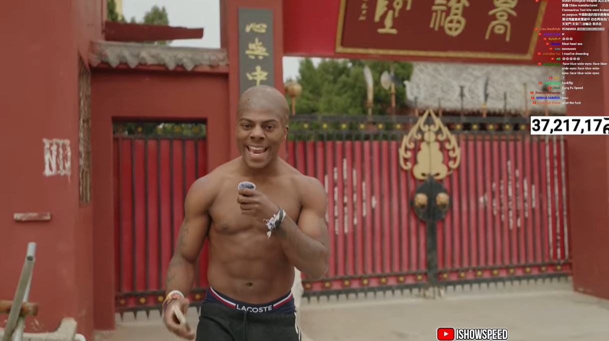 光頭造型！Speed中國行來到鄭州少林寺，上香拜佛學(xué)功夫