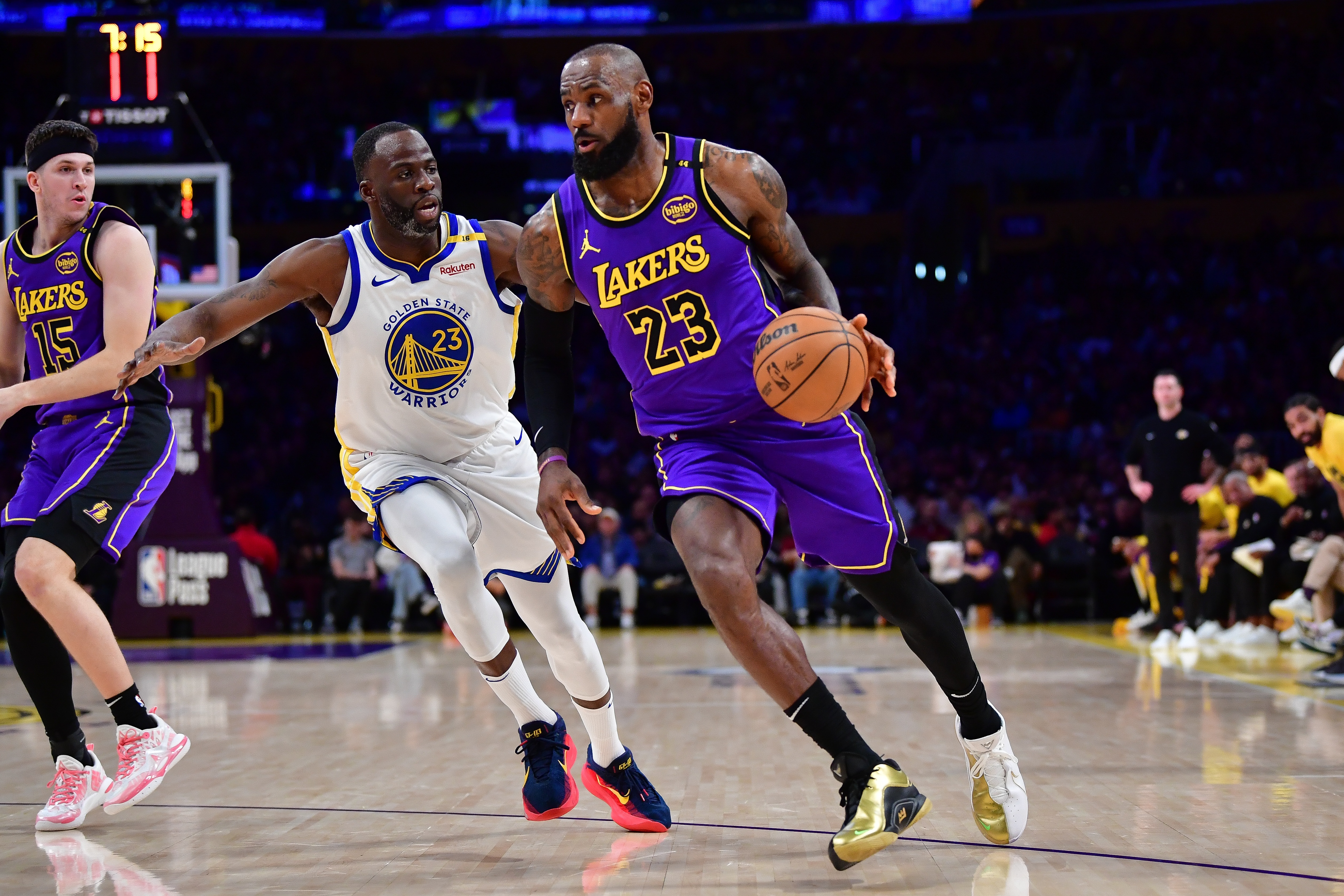  不能選自己噢！NBA若舉辦1V1誰(shuí)能贏？追夢(mèng)：勒布朗