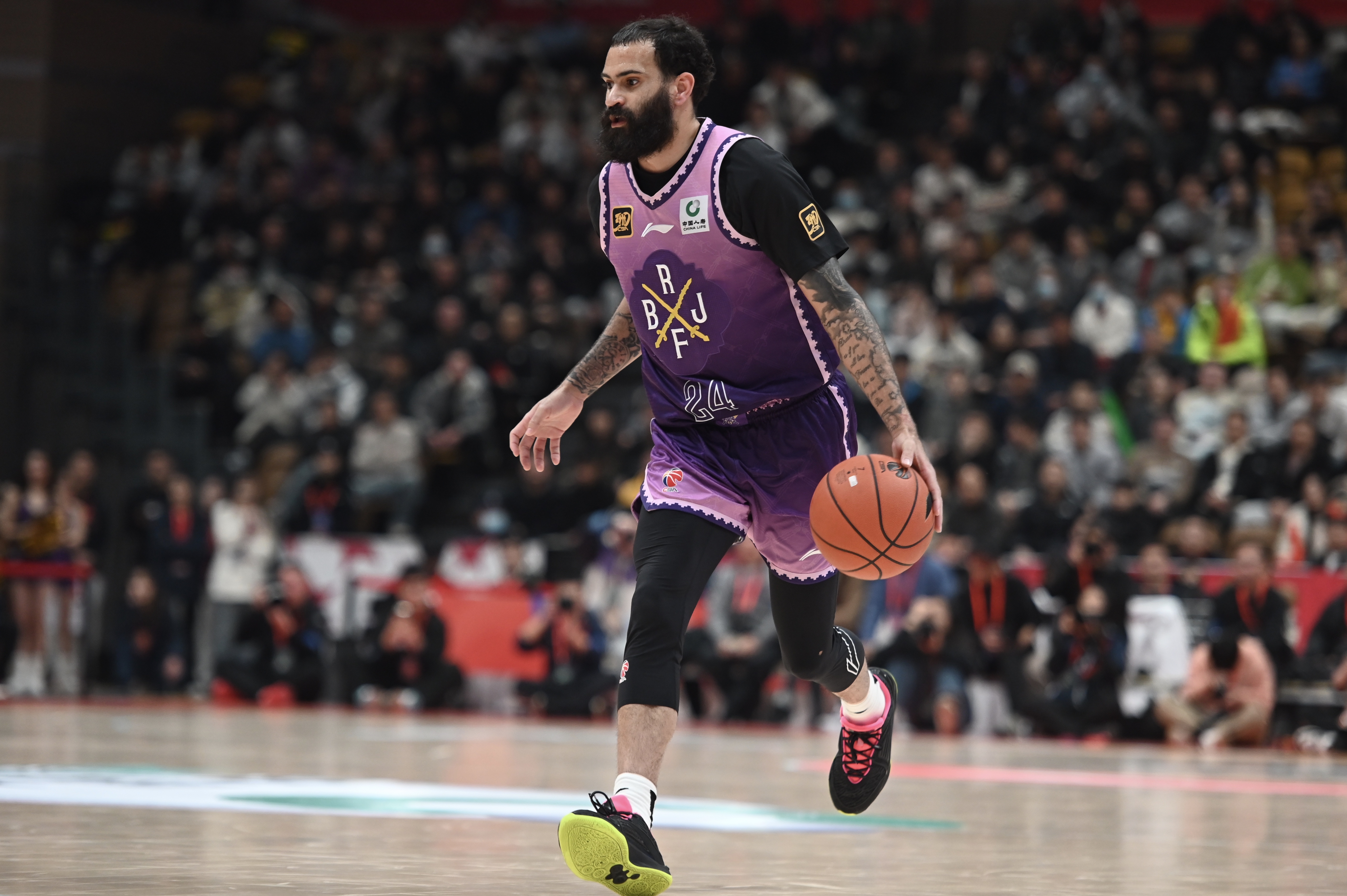  加時接連扔進三分！里勒28投17中怒轟全隊最高46分 另有8板8助