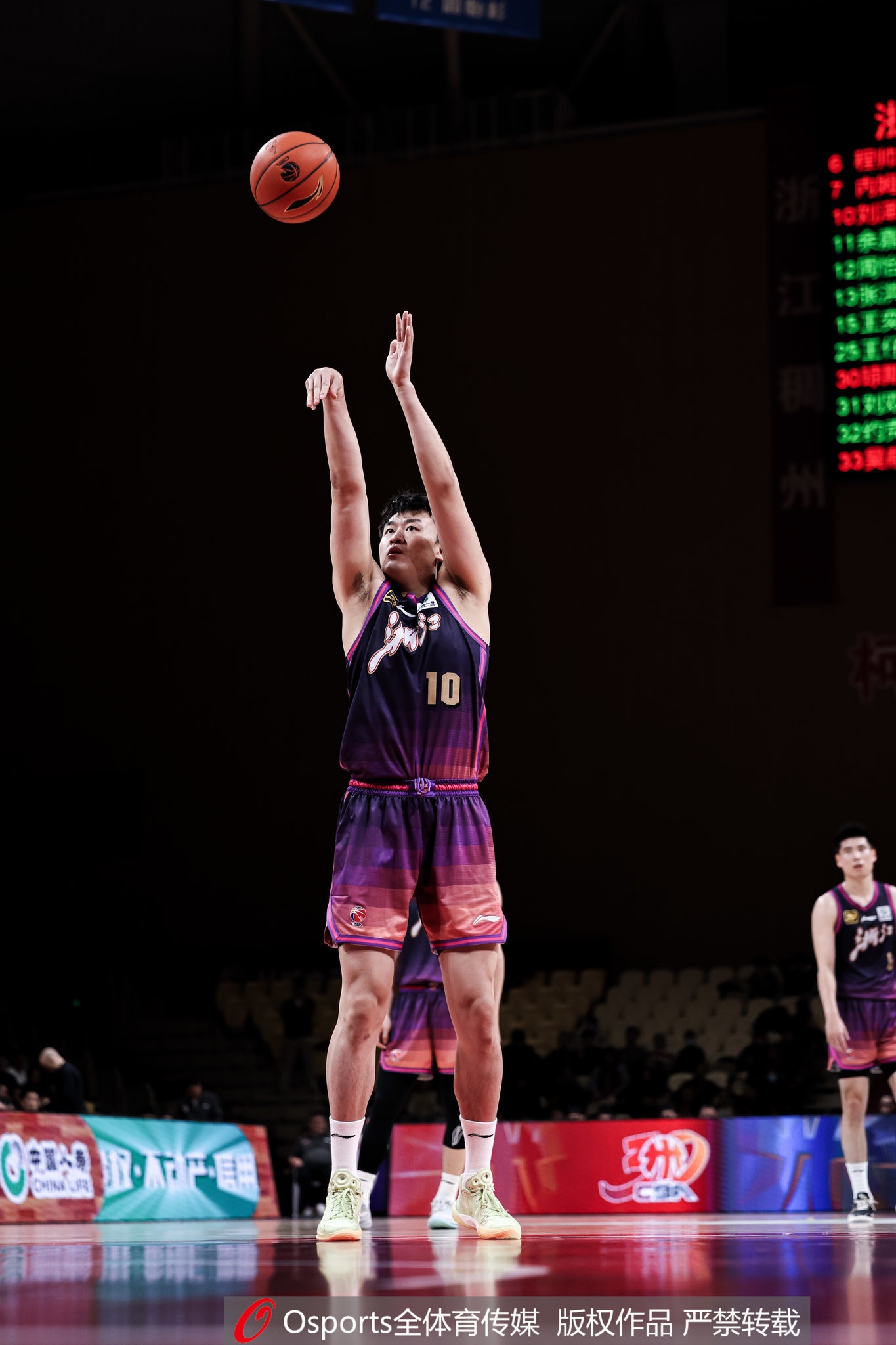  高效替補！劉澤一13投7中&罰球4中3得18分7板 得分并列全隊最高